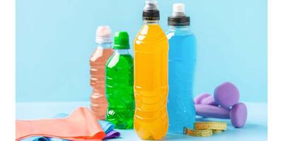 💧 نوشیدنی ورزشی خانگی جایگزینی سالم برای ایزوتونیک‌های صنعتی! 🥤⚡️ - سبک ایده آل