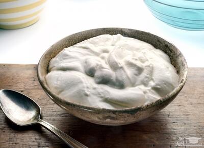 طرز تهیه ماست خانگی خامه ای خوشمزه و ترفندهای سفت و کشدار شدنش