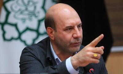 صارمی: پاساژ علاءالدین ۱۴ سال بدون پایان کار با زور و قلدری مردم را مقابل شهرداری قرار داده است/ فعالیت این پاساژ غیرقانونی است + فیلم