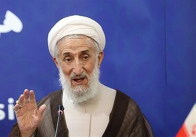 آقازاده‌ها اگر آقازاده نبودند، قالپاق‌دزد هم نمی‌شدند / کارچاق‌کنی اینها به علت نفوذ پدران‌شان در نهاد‌ها و سازمان‌های مختلف است / اگر فرزندی، از نفوذ و اعتبار پدر استفاده کند، پدر به احترام اخلاق حکمرانی از مسئولیت خود کناره‌گیری کند