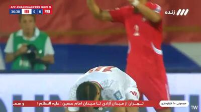 گل نکردن دروازه خالی توسط مغانلو در دقیقه 37