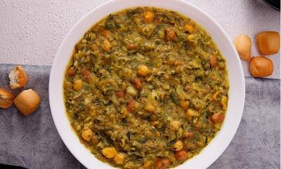 طرز تهیه آش ازگیل (کونوس)؛ غذای خاص و کم‌نظیر گیلان