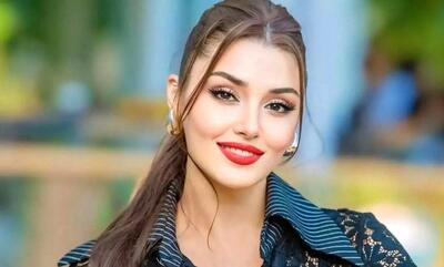 لحظه عاشقانه هانده ارچل و نامزدش در قلب پاریس