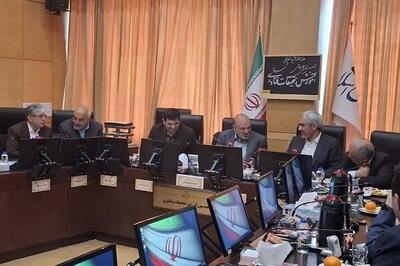 بررسی برنامه‌های وزیر پیشنهادی اقتصاد در کمیسیون آموزش