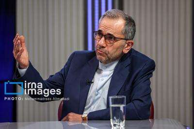 تخت‌روانچی: آمریکا «غنی‌سازی صفر» را در رؤیا ببیند!