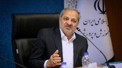 تصحیح اوراق امتحانی باید با رعایت تمامی استاندارد‌ها صورت پذیرد