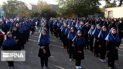۲ میلیون دانش‌آموز مقطع متوسطه اول، هوش مصنوعی را فرا می‌گیرند