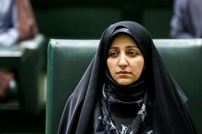 پاسخ معاون زنان رئیس‌جمهوری درباره وضعیت امنیت زنان در تاکسی‌های اینترنتی