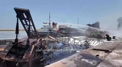 تصاویری از میزان خسارت در حادثه آتش سوزى کشتى بندر دیر