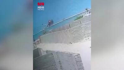 اولین فیلم از انفجار اسکله متانول بندر دیر بوشهر از دوربین مدار بسته