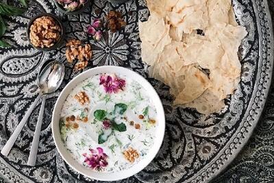 تاثیر مصرف آب دوغ خیار بر خلق و خو