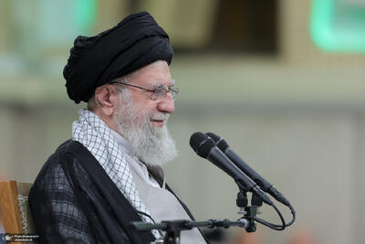 رهبر انقلاب: مراقب باشید در فهم انقلابی‌گری دچار خطا نشوید/ انقلابی‌گری فقط سروصدا کردن نیست