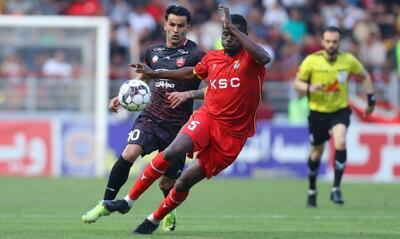 مهاجم پرسپولیس هم به فولاد پیوست؟ - پارس فوتبال