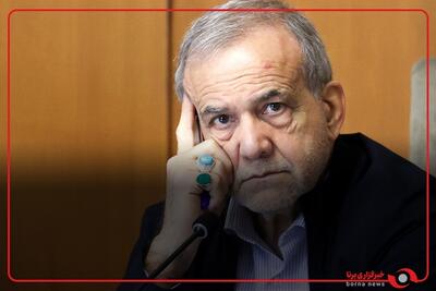احساساتی‌شدن‌ رئیس‌جمهور پس از تقدیر حاضران نهضت توسعه عدالت آموزشی