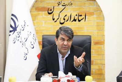 استاندار کرمان در جلسه ۳ ساعته با اهالی معترض به معدن دهکهان: حافظ منافع مردم هستیم