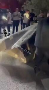 بوستر موشک‌ ایرانی منقش به آیه ۱۷ سوره انفال که در شمال اردن سقوط کرده + فیلم