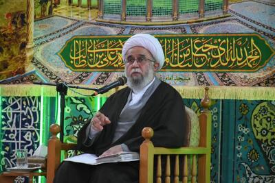 مقاومت فرهنگی و اطاعت از ولایت کلید حفظ استقلال انقلاب است
