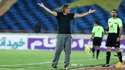 مربی نام آشنا روی نیمکت استقلال؛ زمان رونمایی مشخص شد