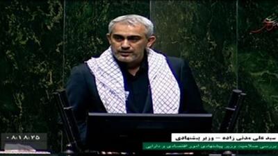 به مکاتب شرق و غرب وابستگی ندارم/ هوش مصنوعی فرصت طلایی برای جبران عقب‌افتادگی است