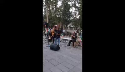 باغ فردوس تهران لبریز از نغمه‌های بوشهری؛ آیینی فرهنگی به یاد رشادت‌های ماندگار ملت ایران