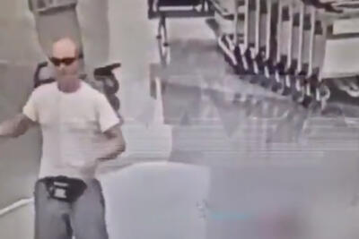 حمله مرگبار یک اسرائیلی به کودک فارسی‌زبان در فرودگاه مسکو +فیلم
