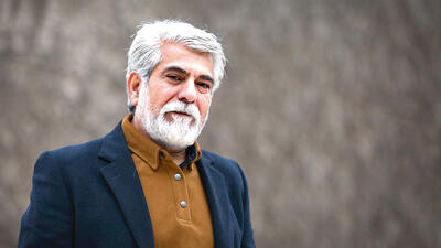 حمله حسین پاکدل به کسانی که به آغوش دشمن پناه بردند