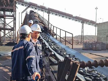 تلاش صنعتگران فارس همزمان با 12 روز جنگ