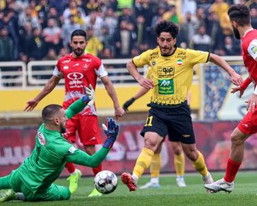 جدایی گلر جنجالی از پرسپولیس/ کارتال نورچشمی اش را می آورد