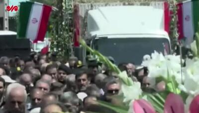 تشییع پیکر مطهر دو شهید فراجا در گرمسار استان سمنان + فیلم