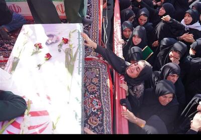 عزت امروز ایران مدیون ایثار شهداست - تسنیم