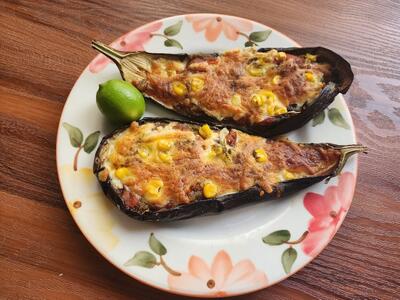 از شما/پیتزا 🍕 بادمجان 🍆
