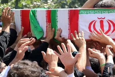 تشییع پیکر دو شهید مدافع امنیت در خمینی شهر