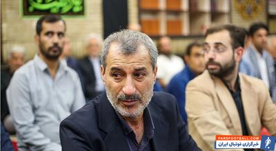 محمد مایلی کهن در غم از دست دادن مادر همسر خود عزادار شد