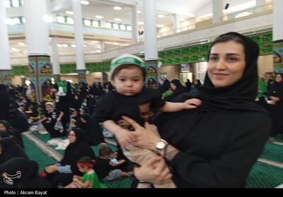 همایش بزرگ شیرخوارگان حسینی در زنجان + تصاویر - تسنیم