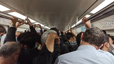متروی تهران مملو از جمعیت شد (فیلم)