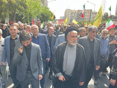 حضور مدیرعامل و کارکنان موسسه اعتباری ملل در مراسم تشییع شهدای اقتدار ملی | اقتصاد24