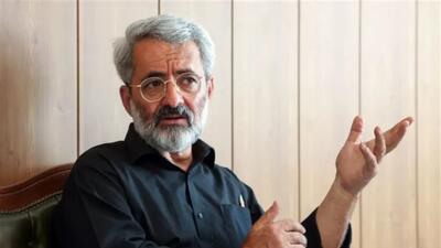 ترامپ هر روز یک حرف می‌زند، چون مضطرب است