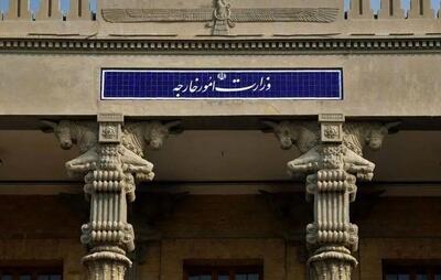 بازگشت به میز مذاکره از نگاه مجریان تلویزیون کفر است؛ وزارت خارجه باید فعال شود