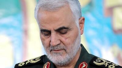 سفر در زمان؛ ظاهر متفاوت «سردار سلیمانی» در یک مراسم خصوصی؛ دهه 90