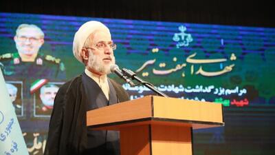 اتباع غیر مجاز سریعا ایران را ترک کنند