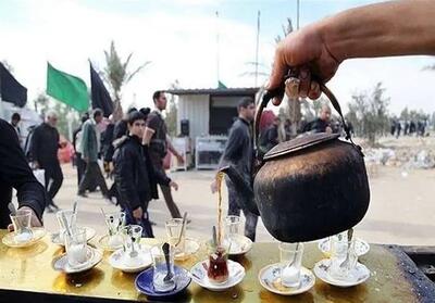 فعالیت موکب‌ها در پایانه مهران برای زائران آغاز شد
