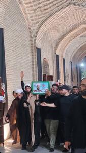 عکس/ وداع دانشجویان با آقازاده سرلشکر شهید غلامعلی رشید