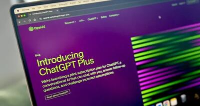 مقایسه نسخه پولی و رایگان چت GPT