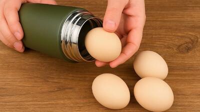 روشی جدید برای آب پز کردن تخم مرغ / روش قدیمی رو فراموش کن!
