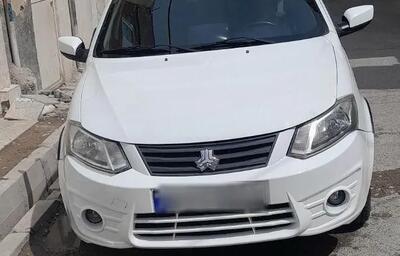 خبر فوری  / شرایط عمومی شرکت در مزایده خودروی ساینا رنگ : سفید مدل : 99 اعلام شد / زیر قیمت بازار !