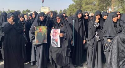 آغاز مراسم تشییع سردار حاجی‌زاده و سردار باقری | جهان نیوز