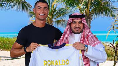 آپشن‌های عجیب در تمدید قرارداد رونالدو با النصر! - پارس فوتبال
