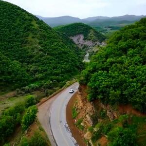 از ایران سرزمین بزرگمردان تا مهارلو قلب سُرخ فارس در آغوش طبیعت