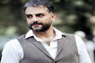 آواز احساسی؛ حامد کمیلی هیچ بهش نمیومد یه همچین صدای روح لرزونی داشته باشه حنجره طلاس