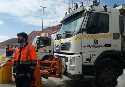 راهداری کرمانشاه با ماشین‌آلات تازه‌نفس به استقبال اربعین می‌رود - تسنیم
